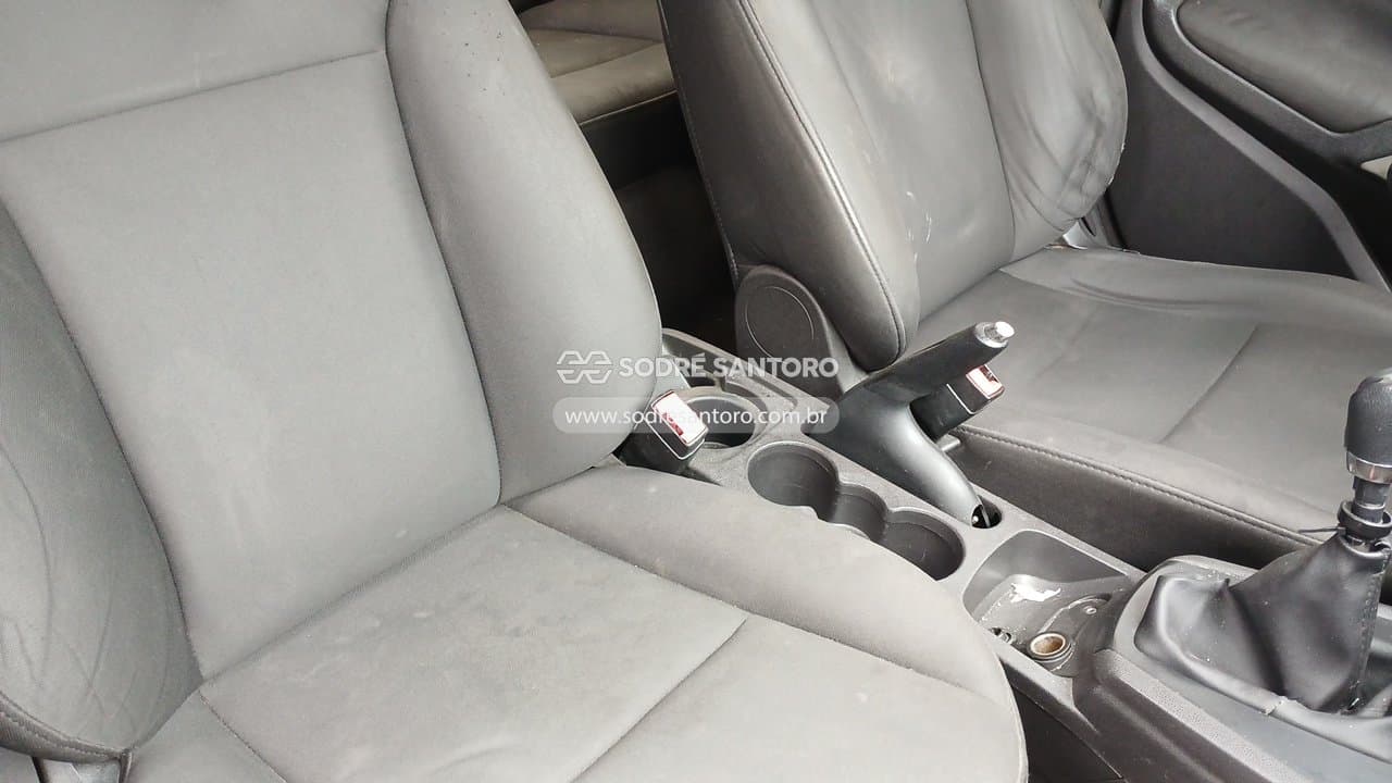 Ford Fiesta Se 2011 — foto 9