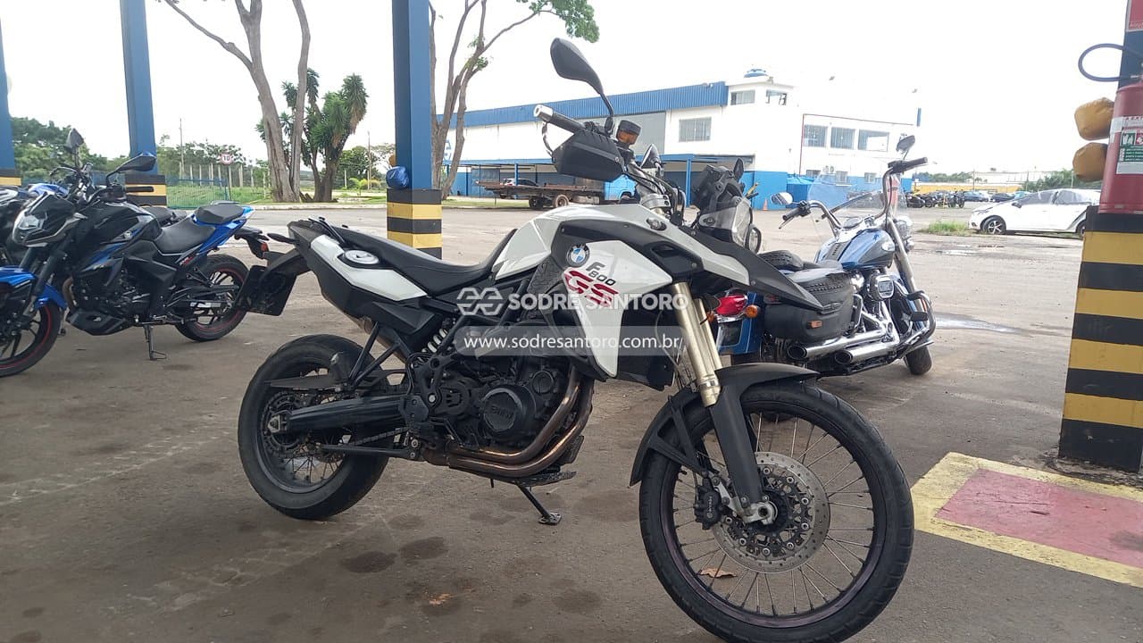 BMW F800 Gs 2014, branca