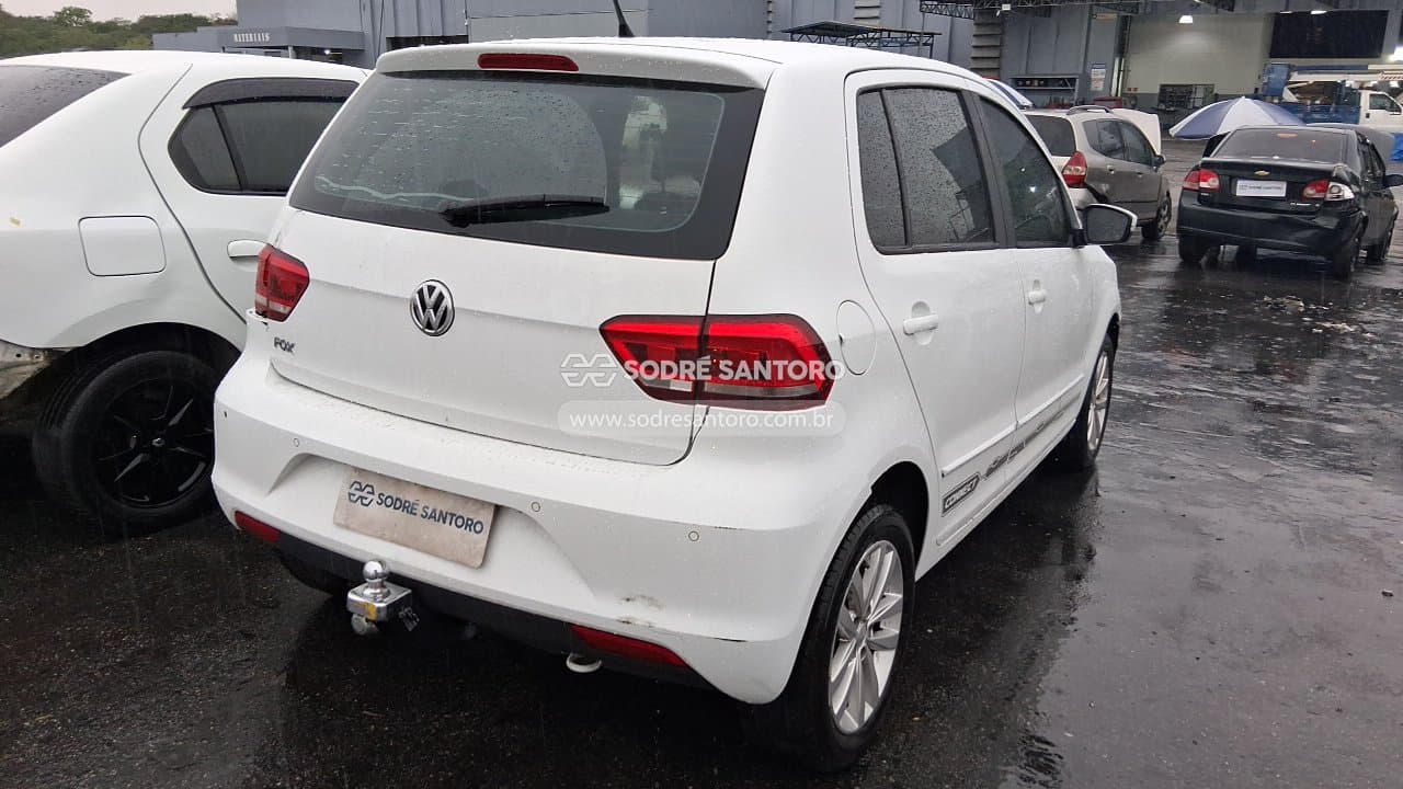 Volkswagen Fox Connect 2018 — foto 4