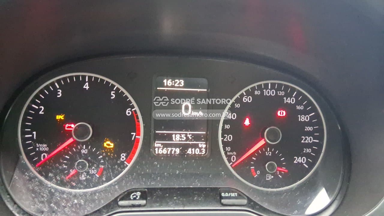Volkswagen Fox Connect 2018 — foto 7