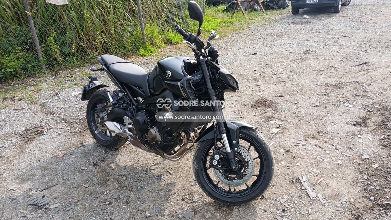 Yamaha Mt09 2025, preta