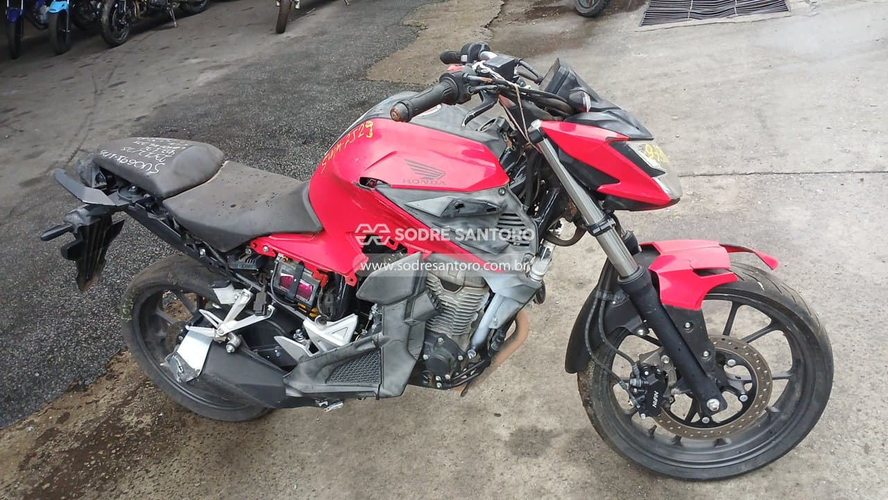 Honda Cb 300f Twister Cbs 2024, vermelha