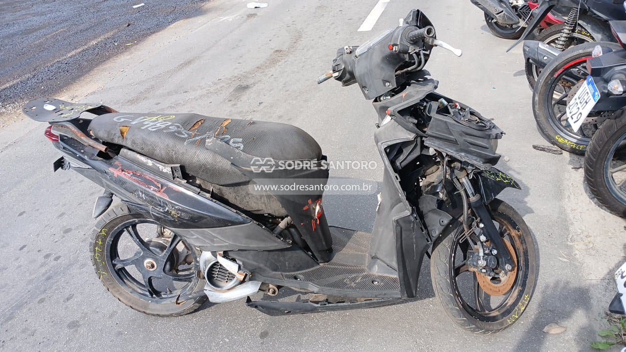 Yamaha Neo 125 2021, preta
