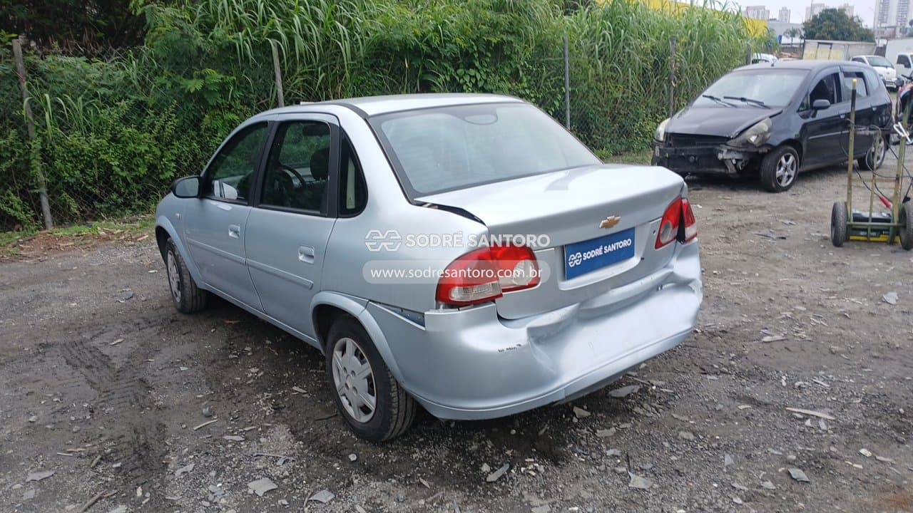 Chevrolet Classic Ls 2012 — foto 2