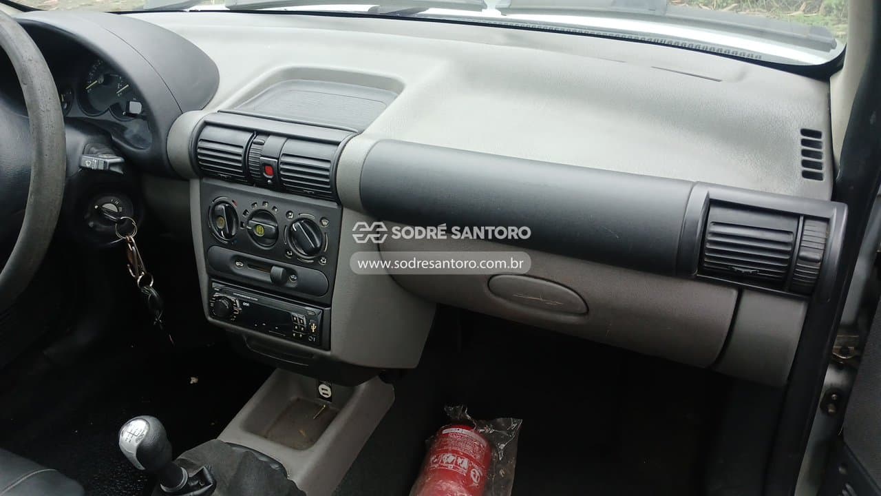 Chevrolet Classic Ls 2012 — foto 8