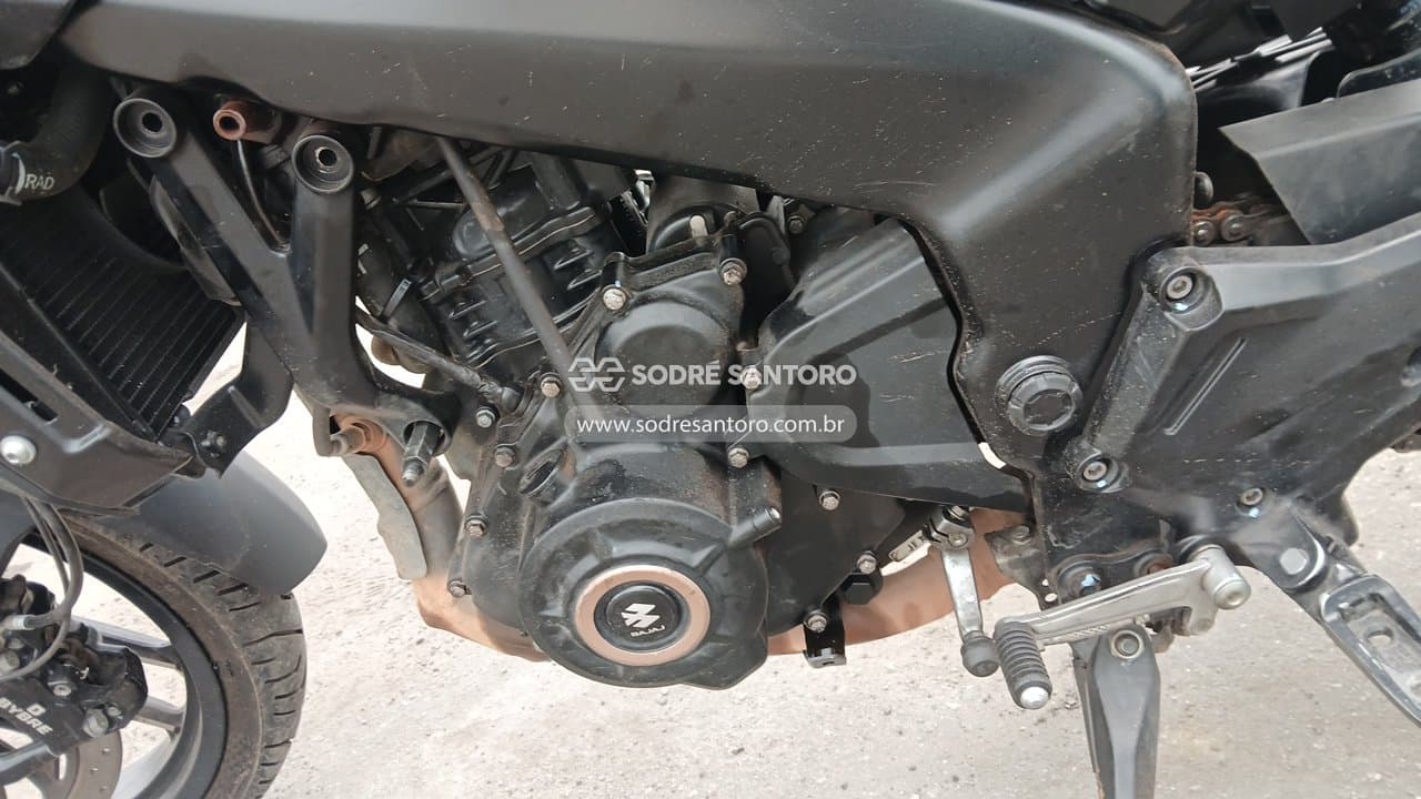 Bajaj Dominar D400 2025 — foto 6