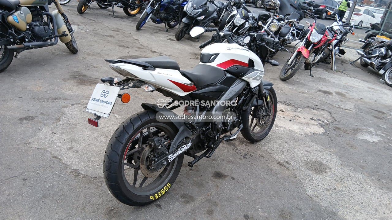 Bajaj Dominar D160 2025 — foto 4