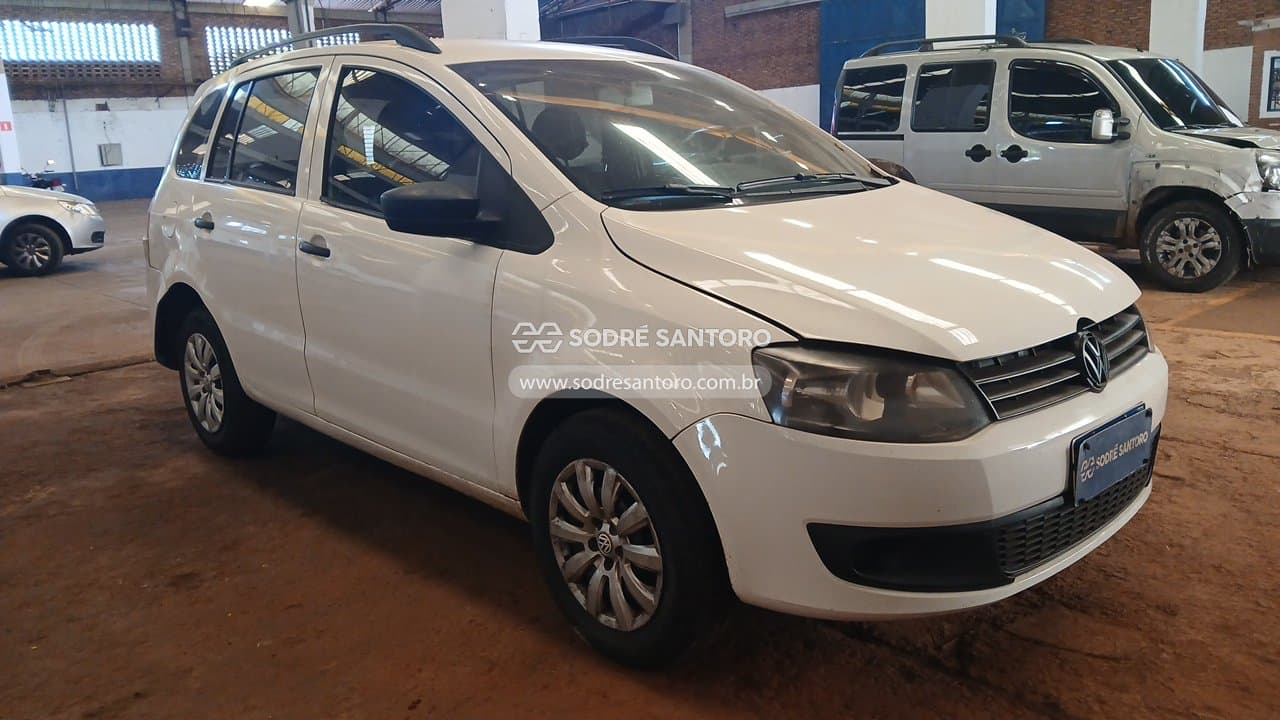 Volkswagen Spacefox Pat Ma 2014, branca
