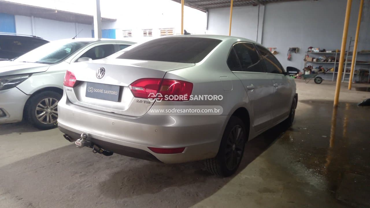 Volkswagen Jetta 2.0t 2014 — foto 4