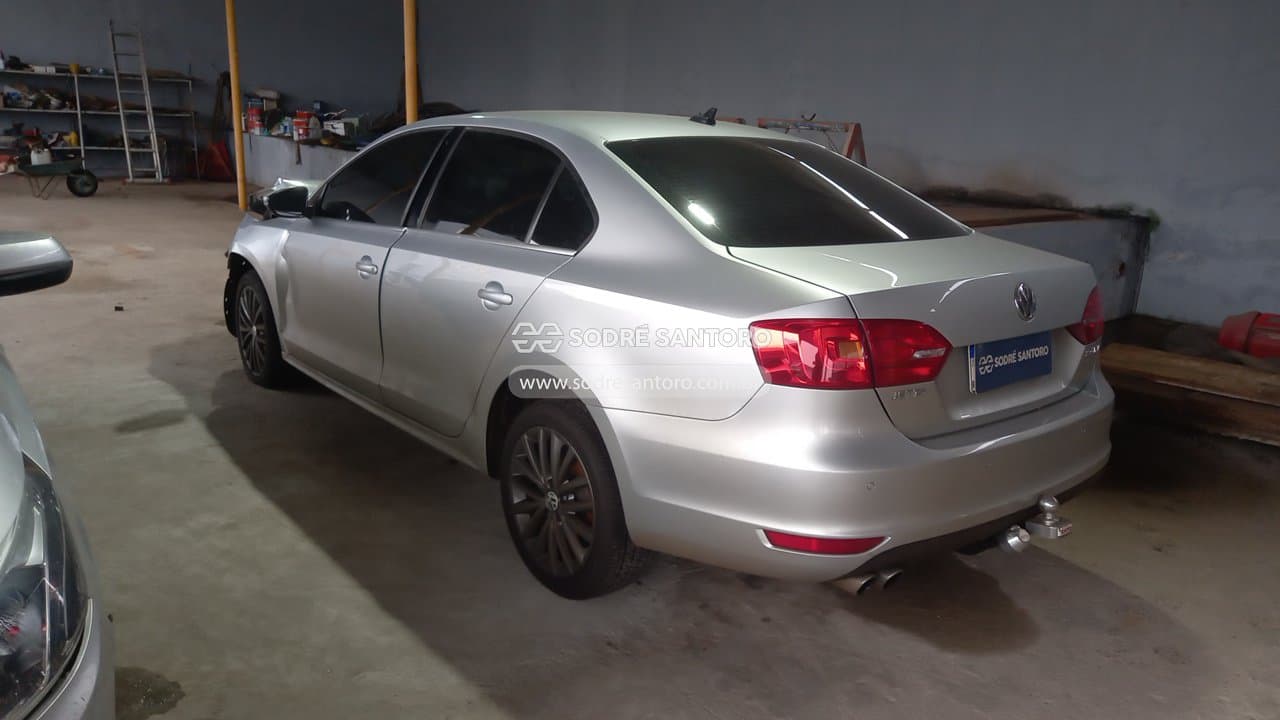 Volkswagen Jetta 2.0t 2014 — foto 2