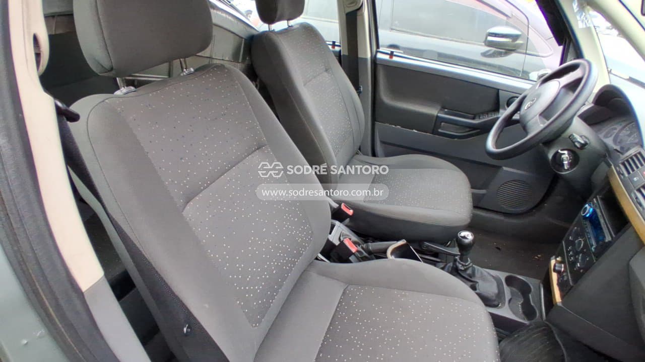 Chevrolet Meriva Expression 2009 — foto 9