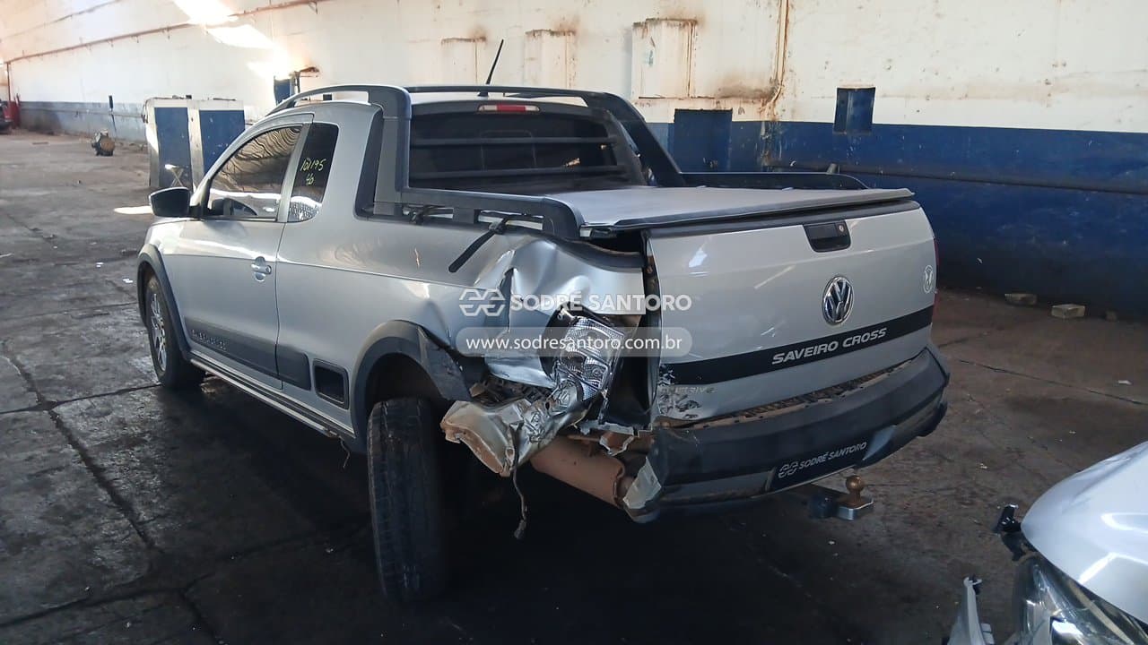 Volkswagen Saveiro Ce Cross 2014 — foto 2