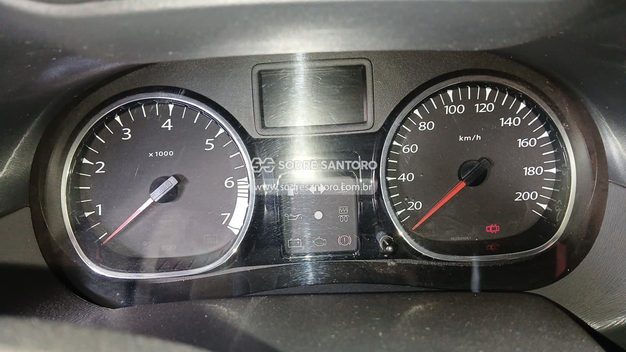 Renault Duster 4x2 2014 — foto 7