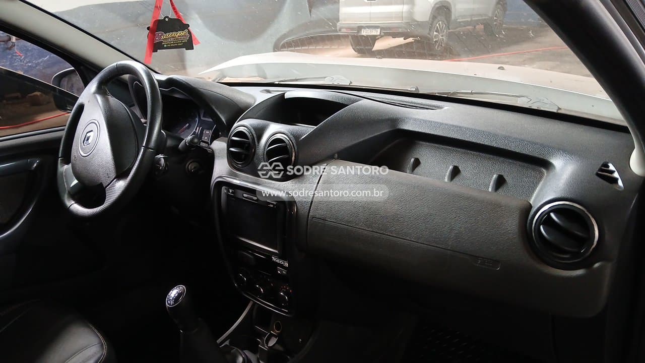 Renault Duster 4x2 2014 — foto 6