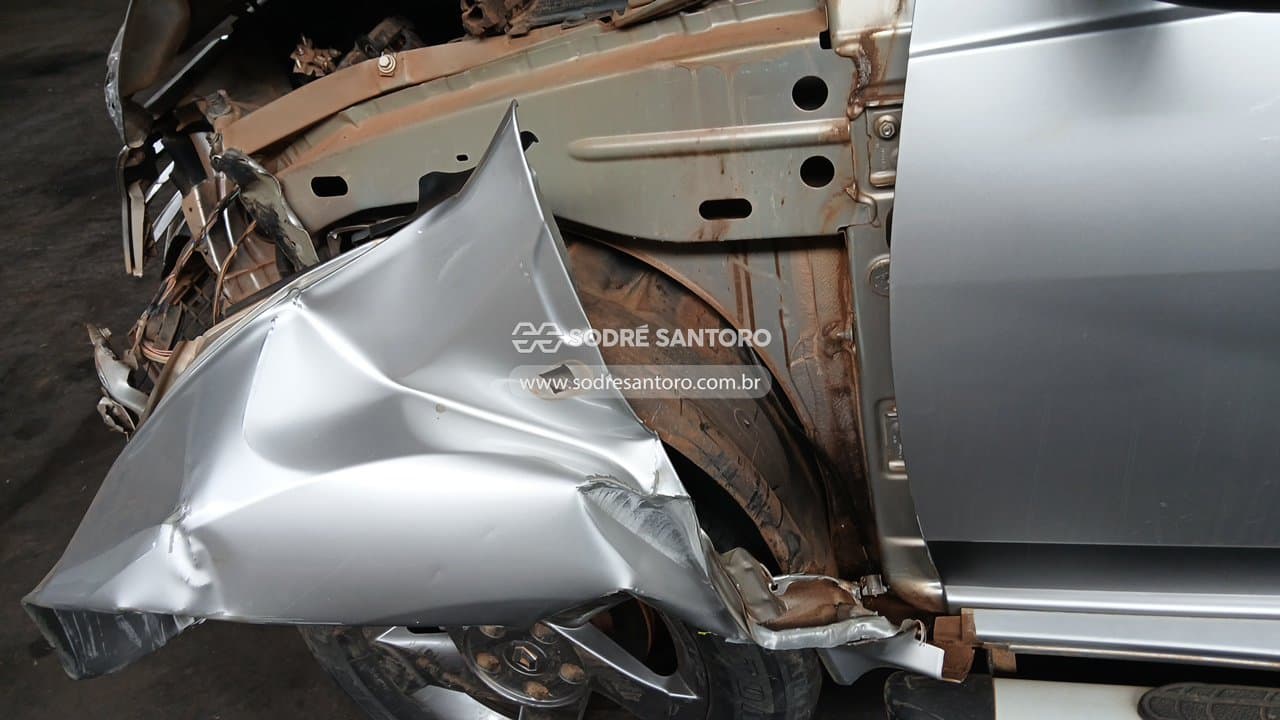 Renault Duster 4x2 2014 — foto 12