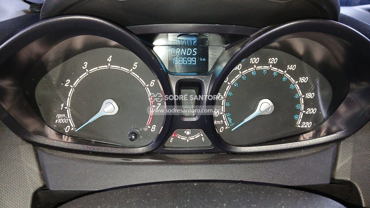 Ford Fiesta Ha 1.6l Se a 2015 — foto 7