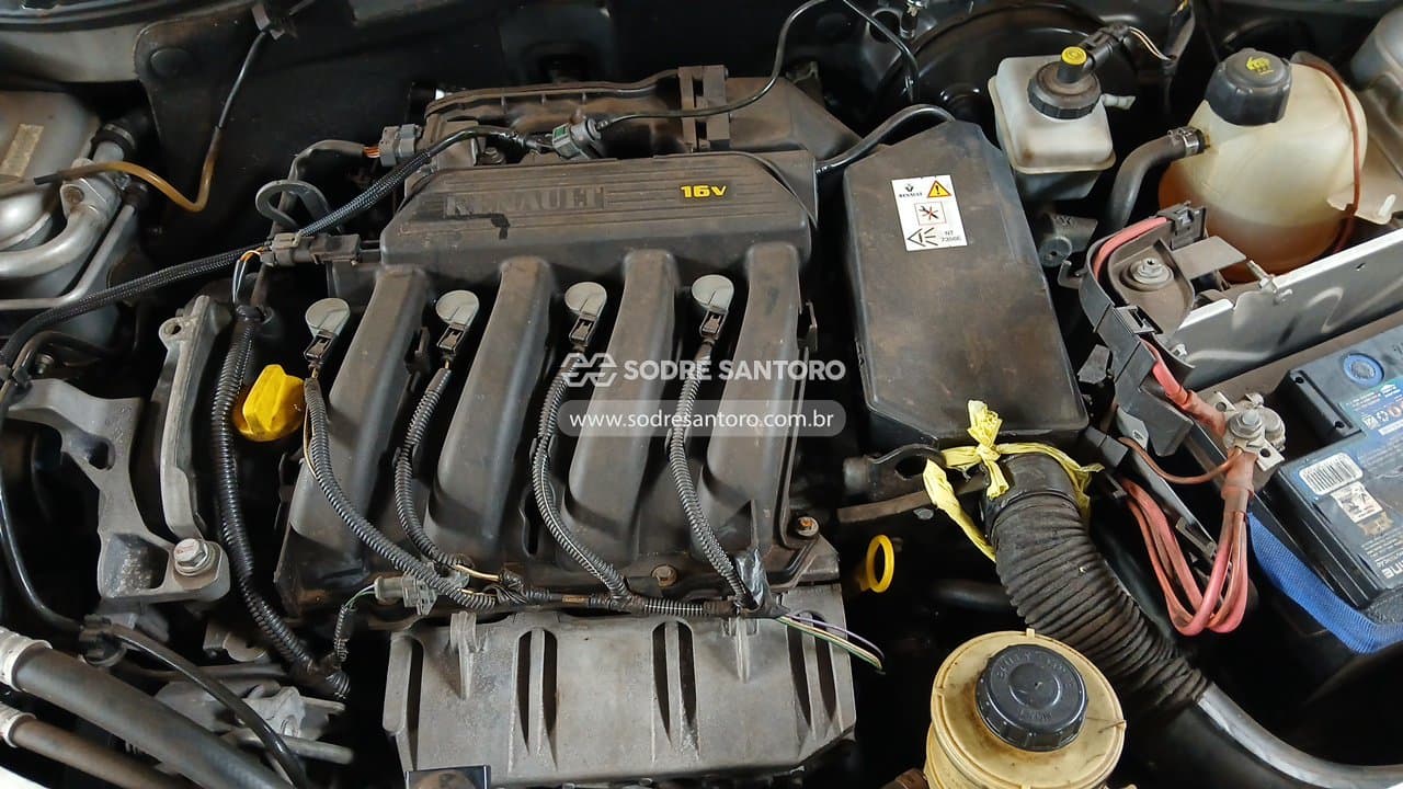 Renault Sandero Stepway 2010 — foto 5