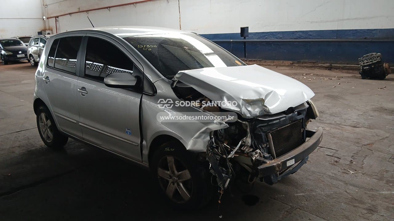 Volkswagen Fox 1.6 Route 2009, prata