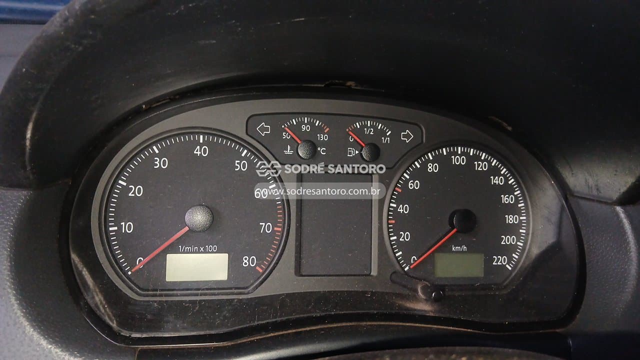 Volkswagen Polo Sedan 1.6 2008 — foto 7