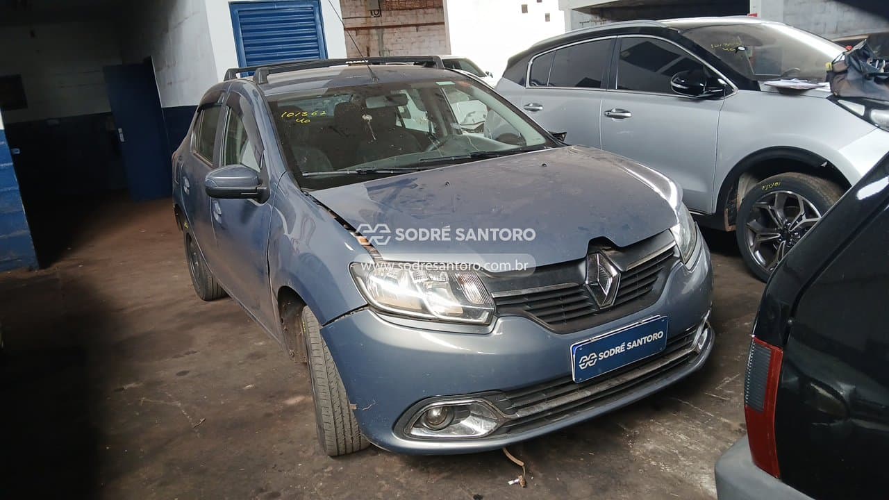 Renault Logan Expr 16 M 2016, cinza