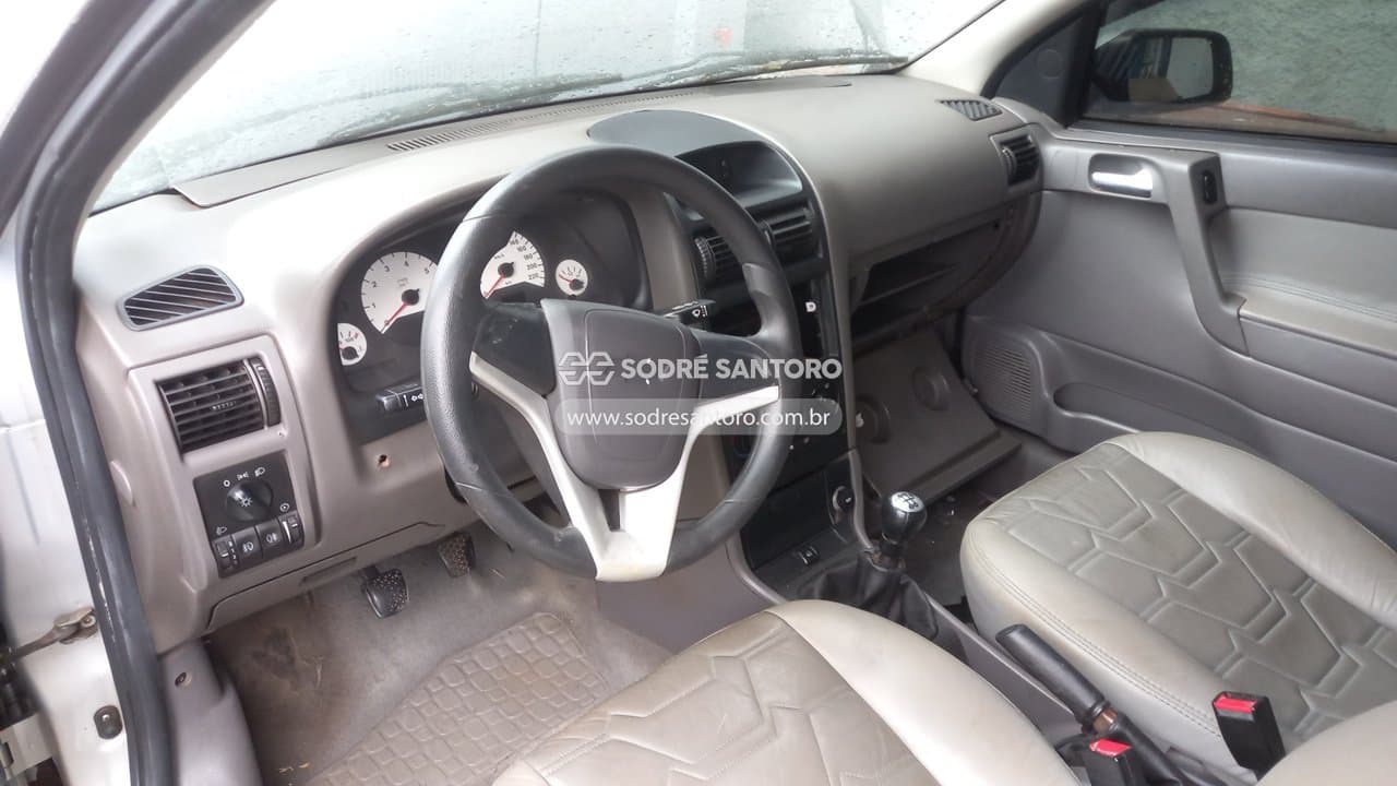 Chevrolet Astra Sunny 2002 — foto 6