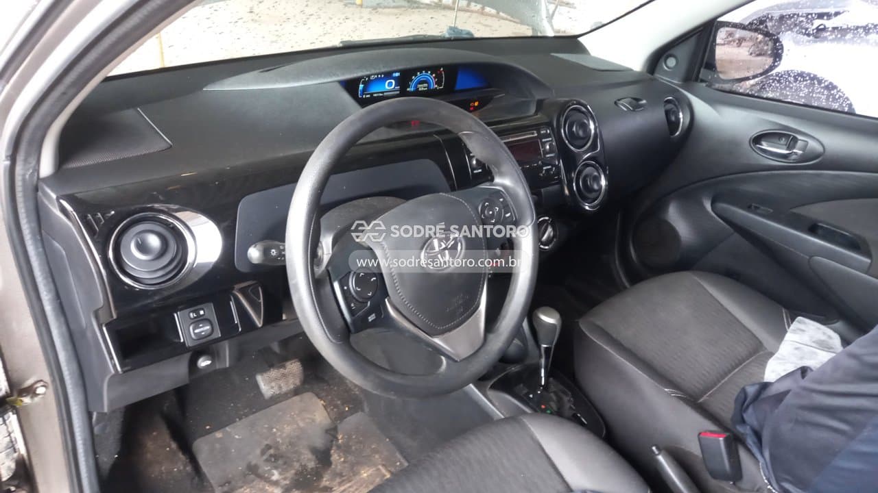 Toyota Etios Hb Xplus At 2019 — foto 6