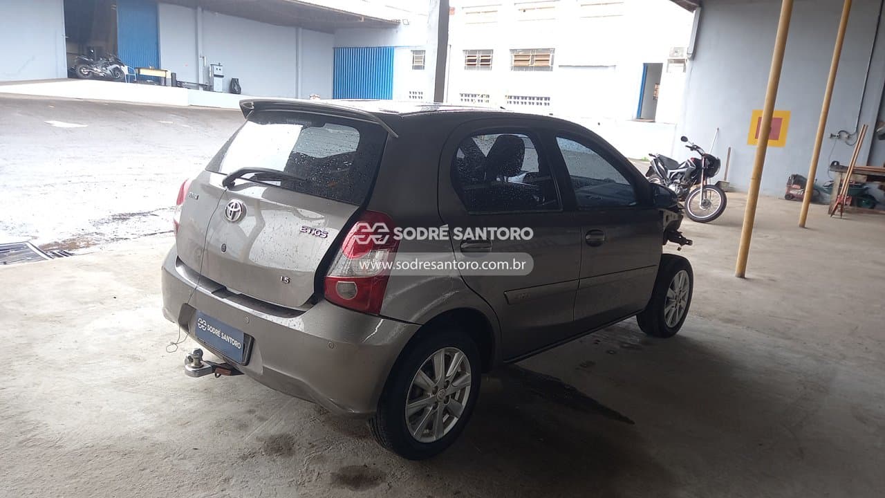 Toyota Etios Hb Xplus At 2019 — foto 4