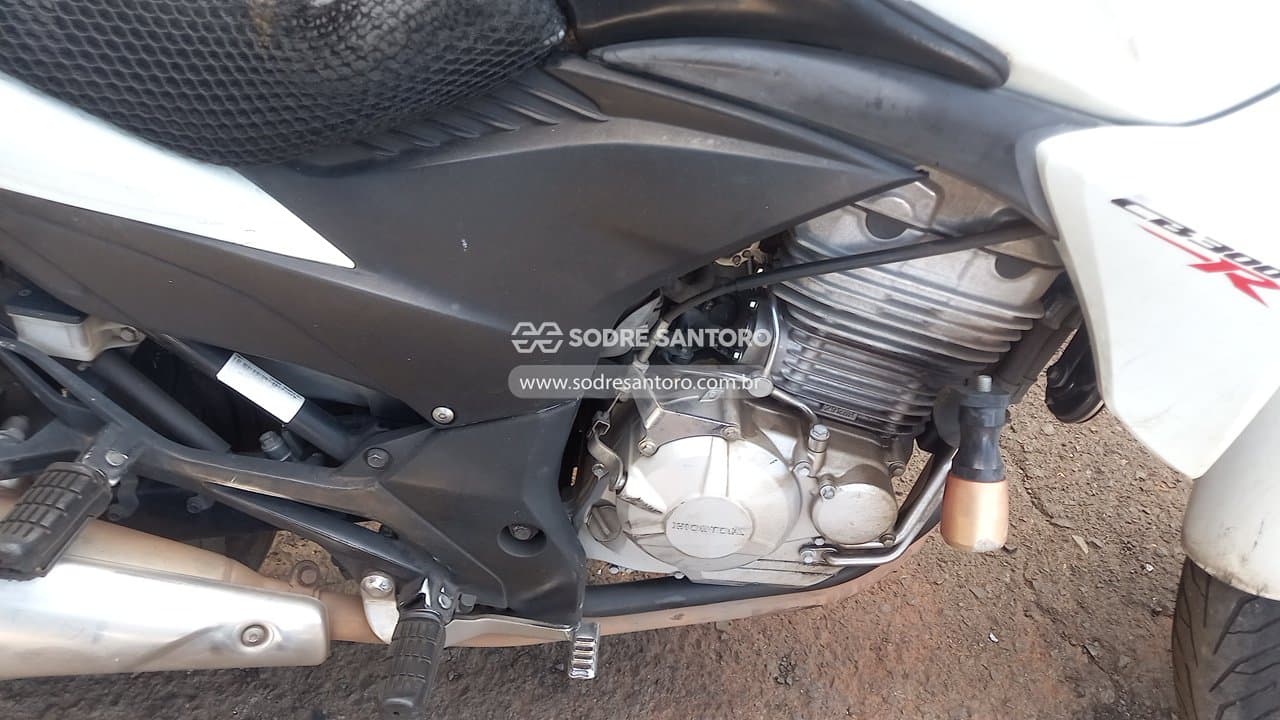 Honda Cb 300r 2014 — foto 5