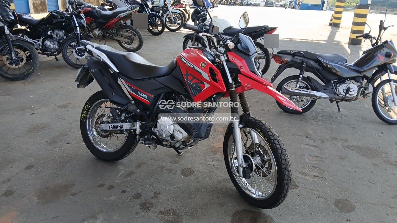 Yamaha Crosser Z Abs 2025, vermelha