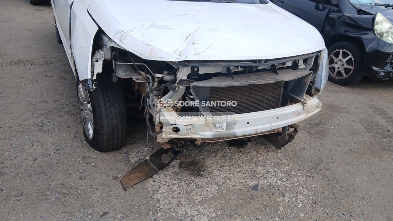 Chevrolet Cobalt 1.8 Ltz 2015 — foto 10