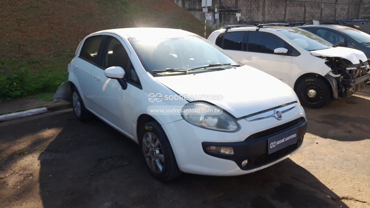 Fiat Punto Attractive 2013, branca
