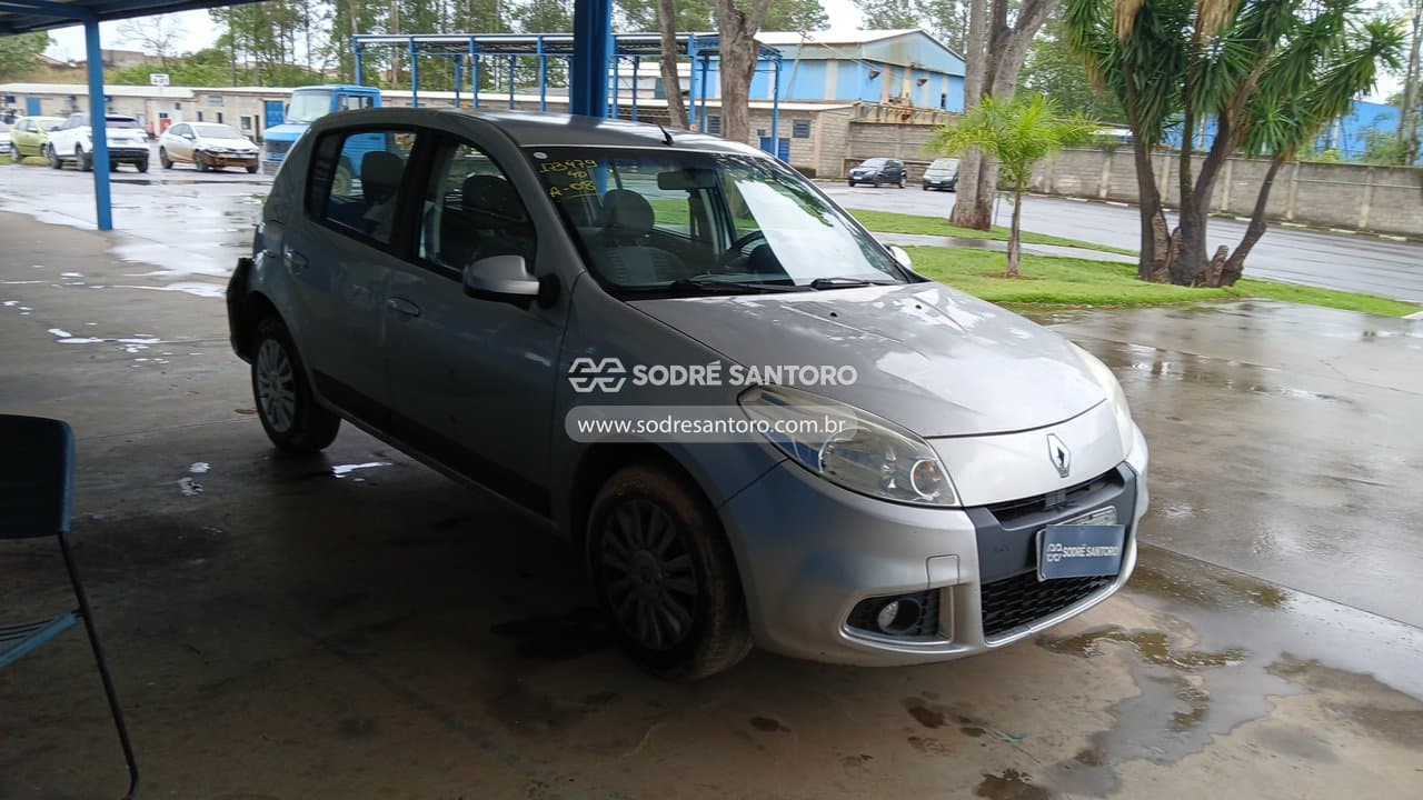 Renault Sandero 2013 — foto 1