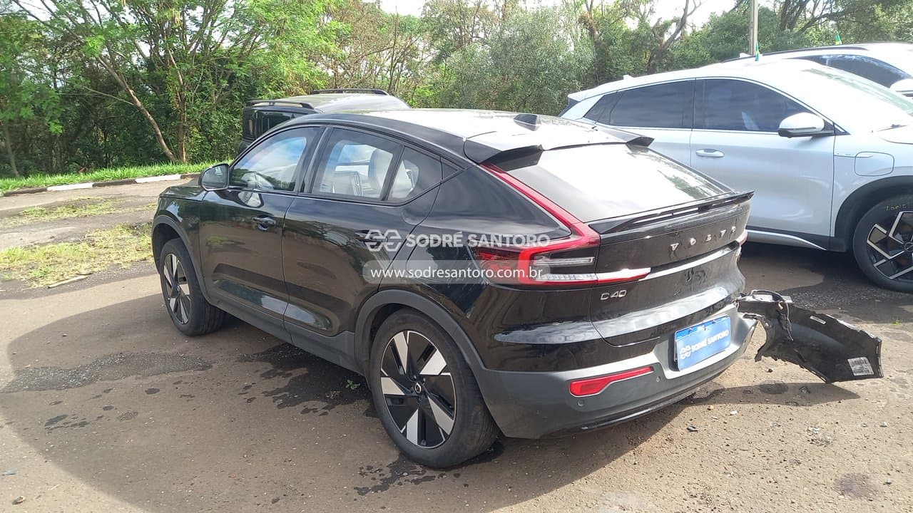 Volvo C40 6 Plus 2024 — foto 2