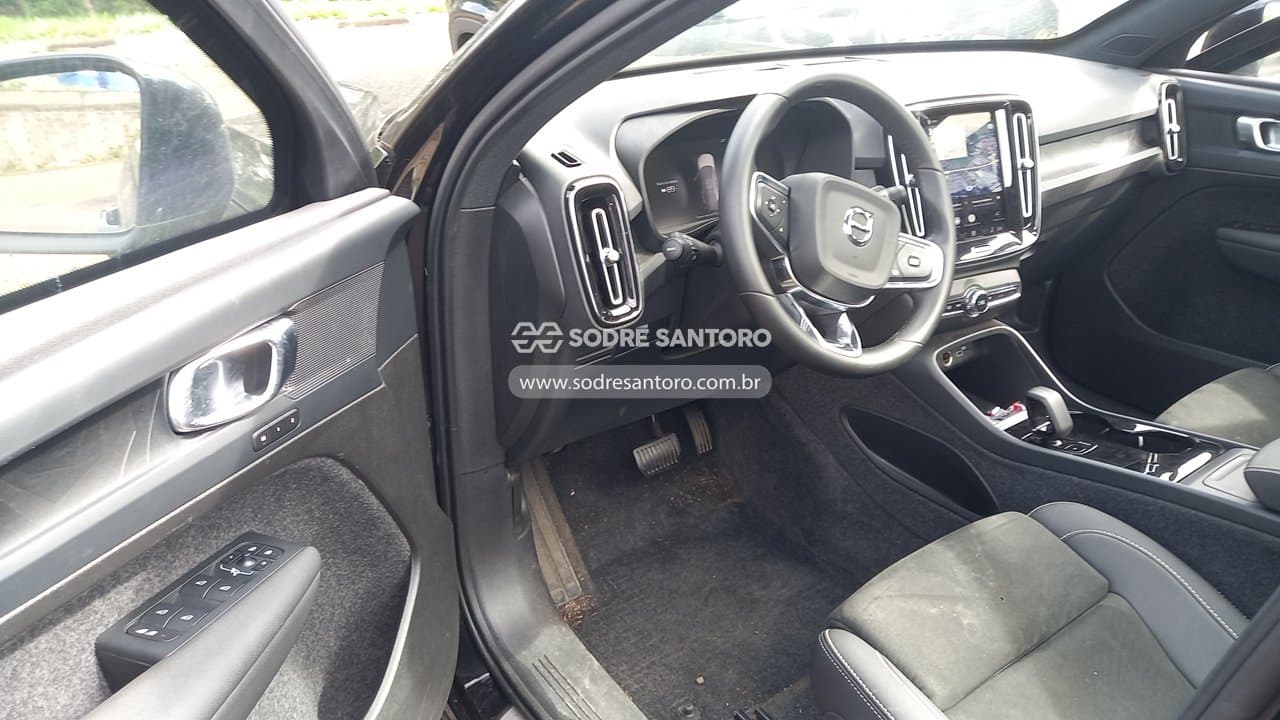 Volvo C40 6 Plus 2024 — foto 6