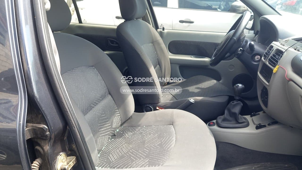 Renault Clio Pri 16 16vh 2004 — foto 9