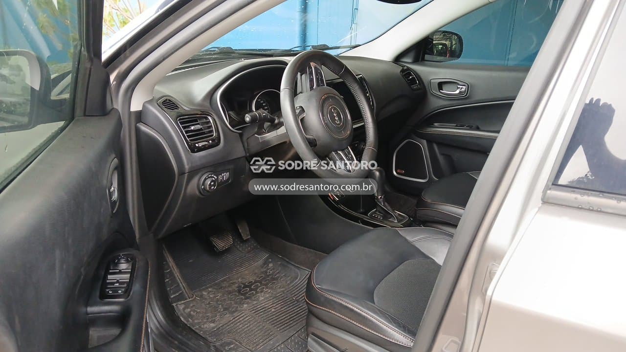 Jeep Compass Longitude F 2020 — foto 6