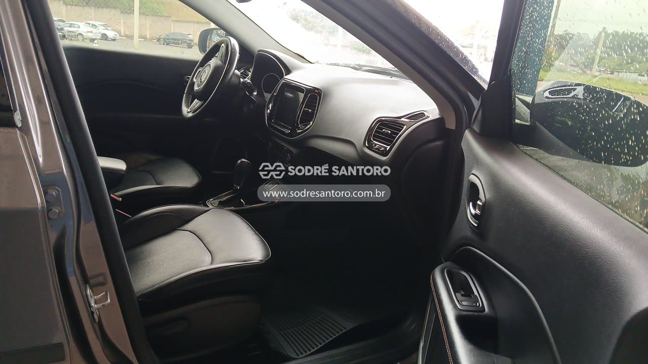 Jeep Compass Longitude F 2020 — foto 7