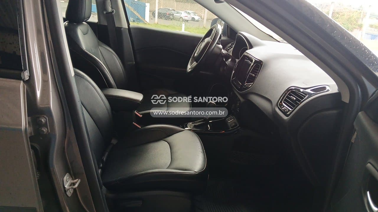 Jeep Compass Longitude F 2020 — foto 8