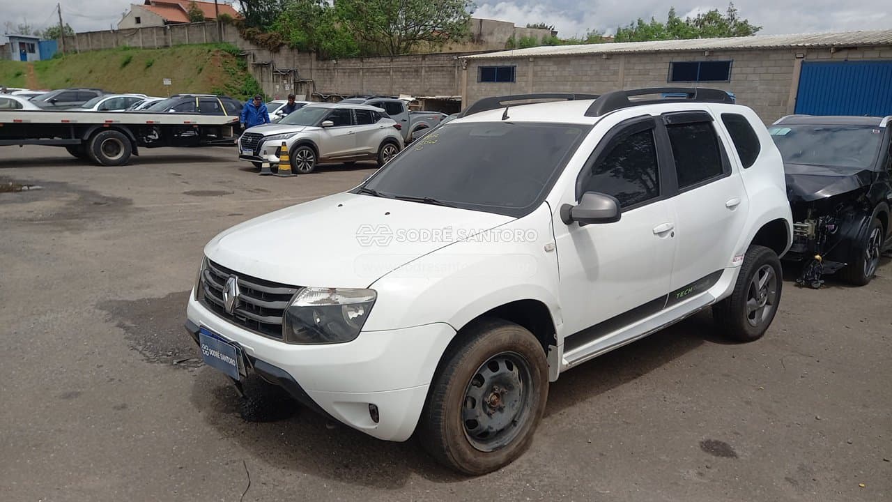 Renault Duster 4x2a 2014 — foto 3