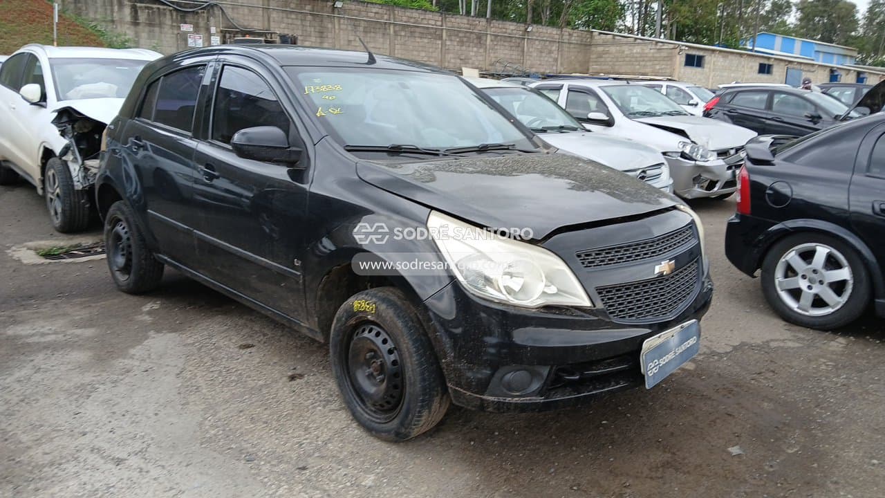 Chevrolet Agile Lt 2011, preta