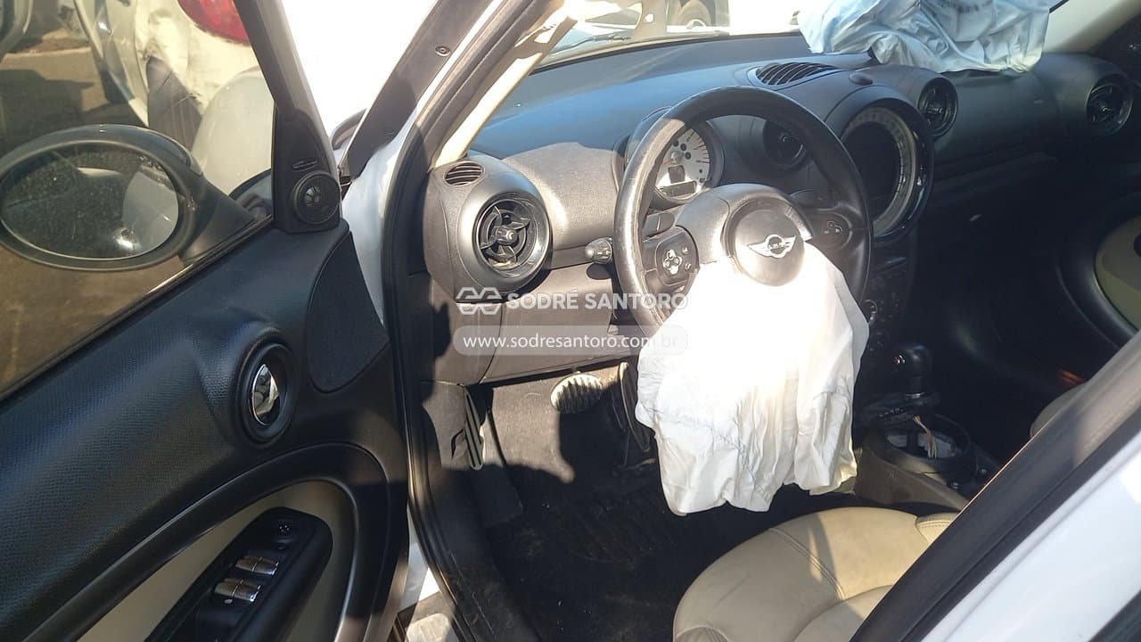 Mini Cooper Scyman 2015 — foto 6