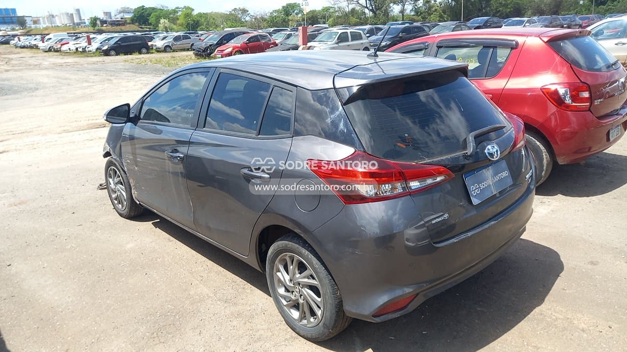 Toyota Yaris Ha Xs15 2023 — foto 2