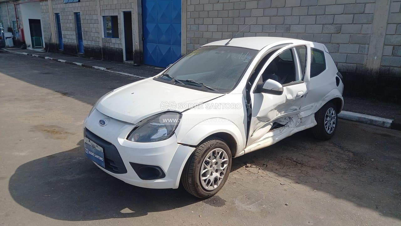 Ford Ka Flex 2013 — foto 3