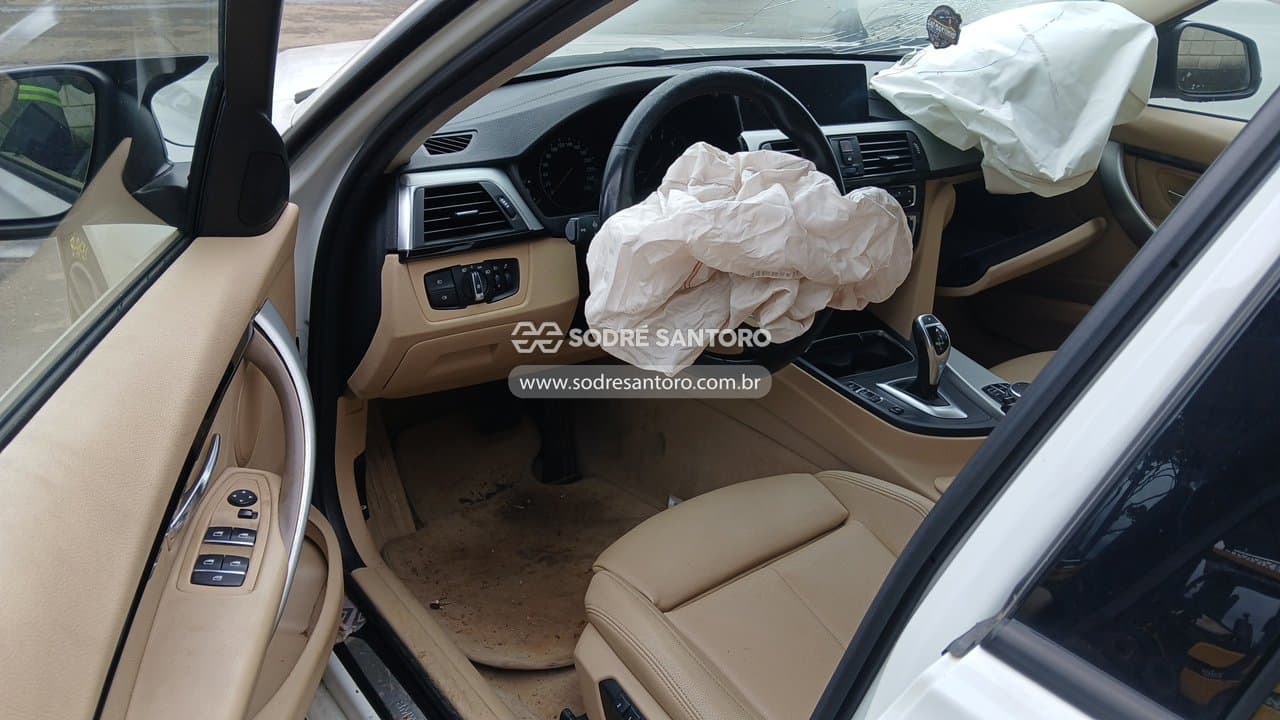 BMW 320i Active Flex 2018 — foto 6