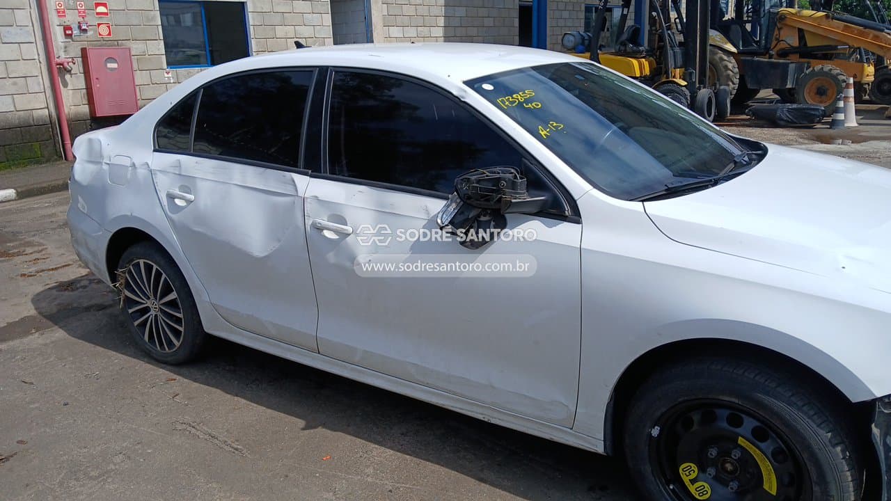 Volkswagen Jetta Cl Ab 2016 — foto 12