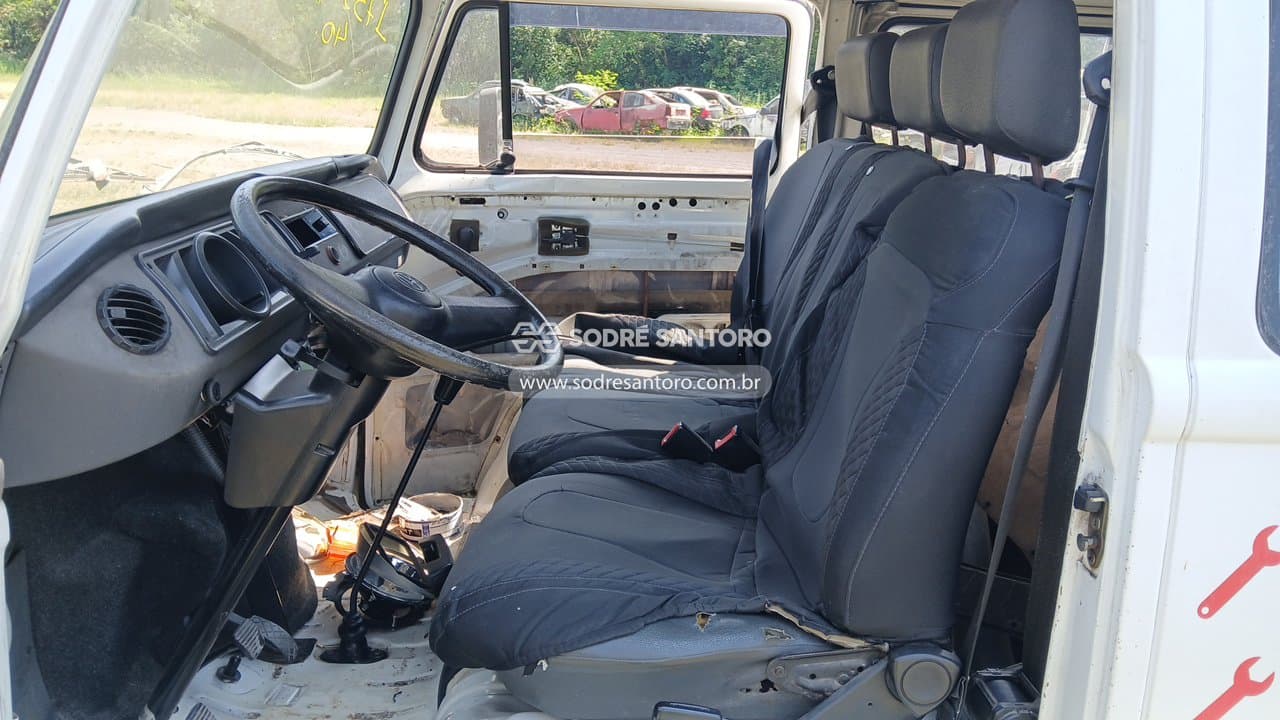 Volkswagen Kombi Lotacao 2013 — foto 8