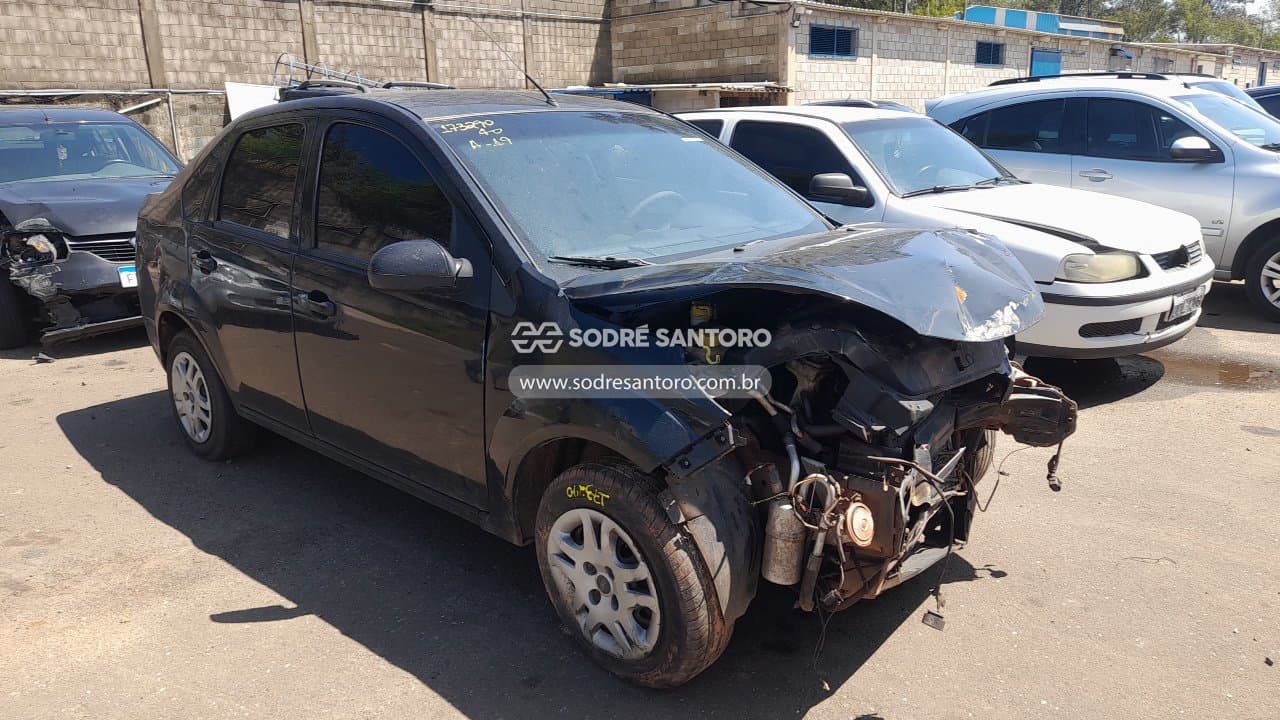 Ford Fiesta Sedan 1.6 Flex 2011, preta