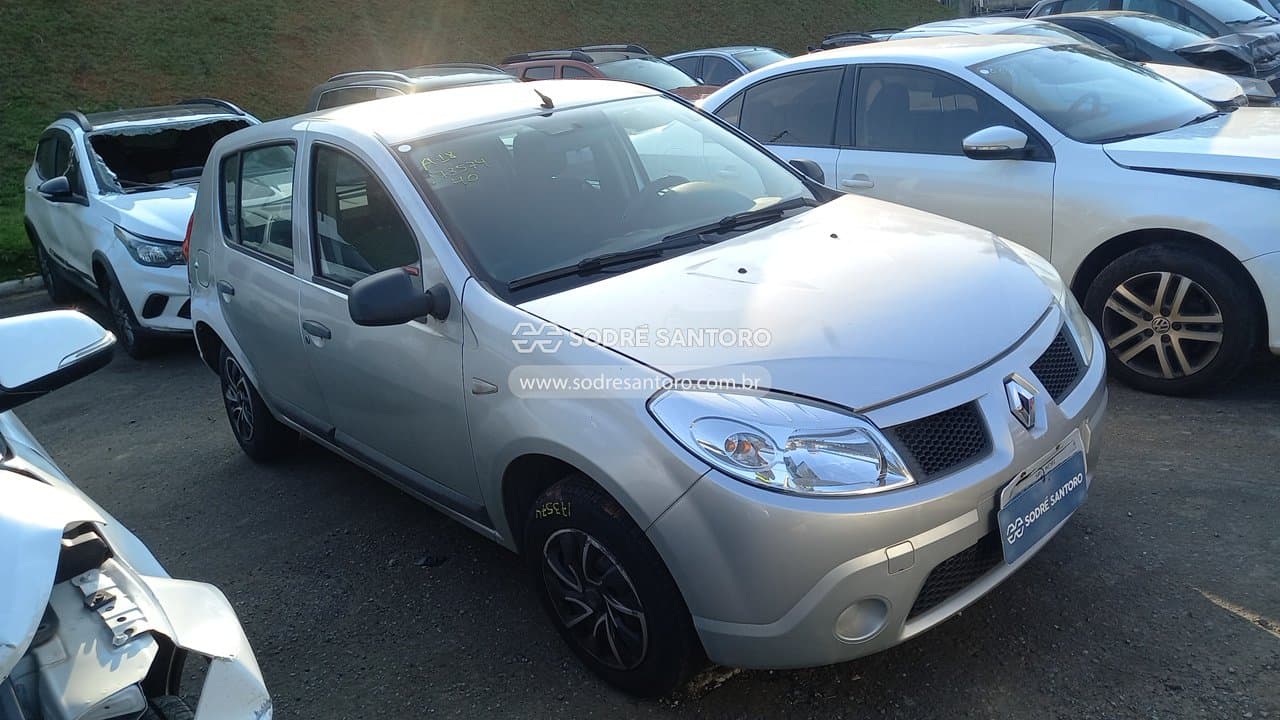 Renault Sandero 2010, prata