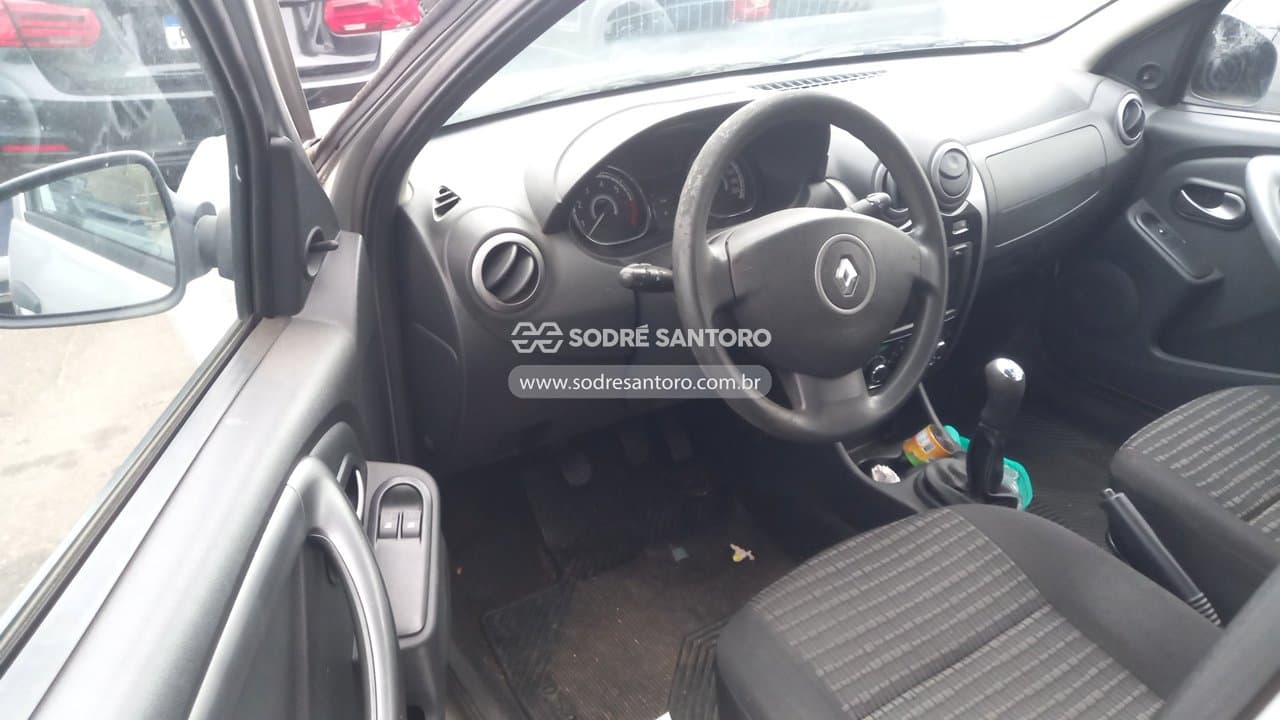 Renault Sandero Exp 16hp 2014 — foto 6