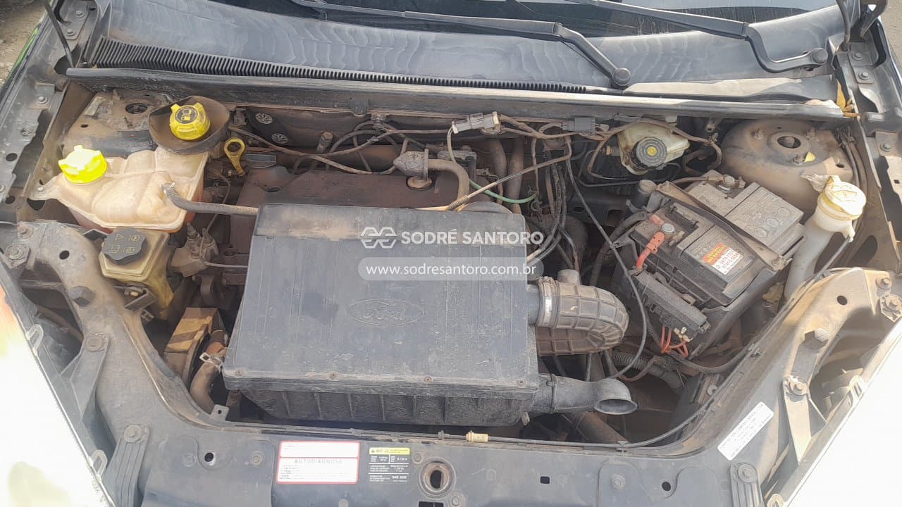 Ford Fiesta Sedan Flex 2009 — foto 5